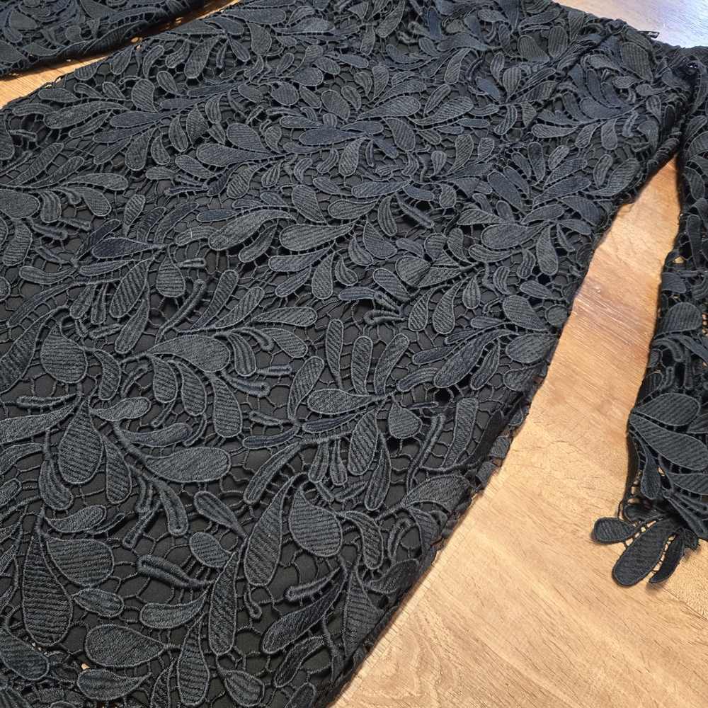 Bardot Black Lace Off-Shoulder Long Sleeve Mini Dress Size 10 Large - Picture 2 of 5